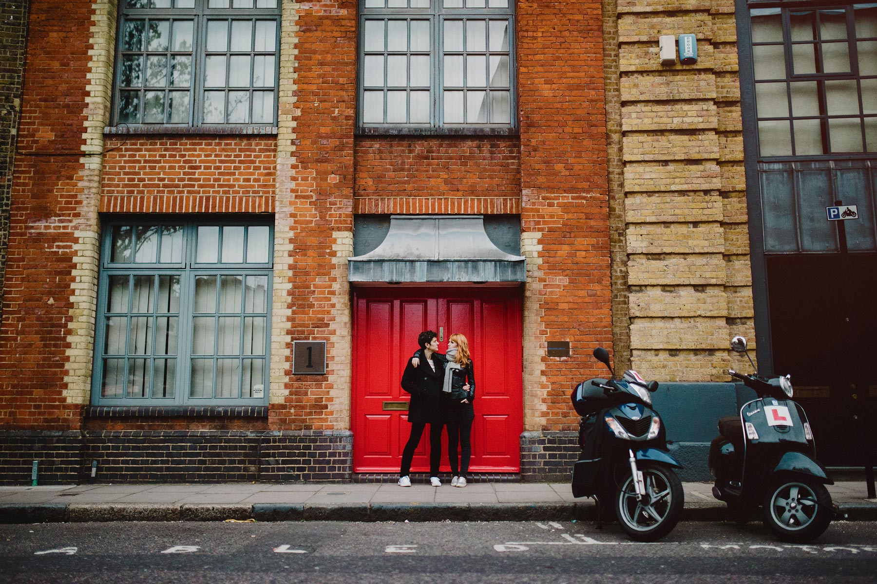 couple in london street